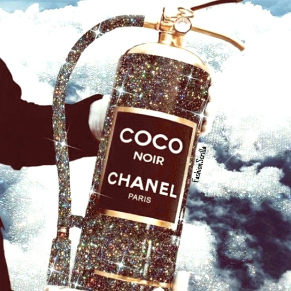 Chanel Couture Black Orylag Fur Red Gray & White Tweed Earmuffs - Picture 3 of 14